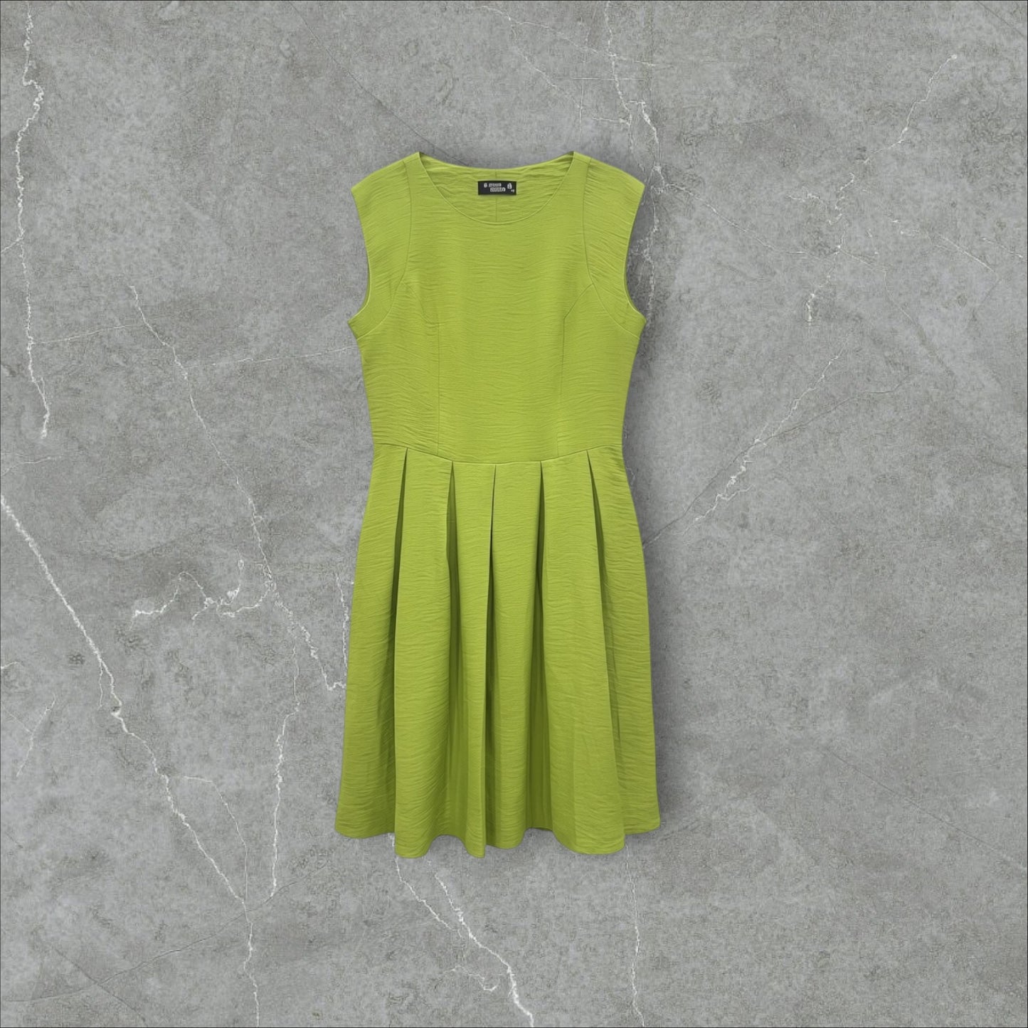 Rochie A-Line cu Fustă Plisată Lime Vibrant